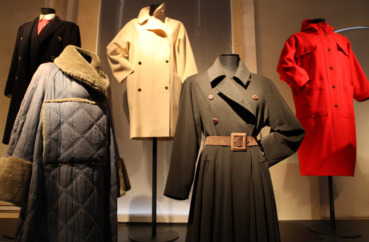 История возникновения пальто