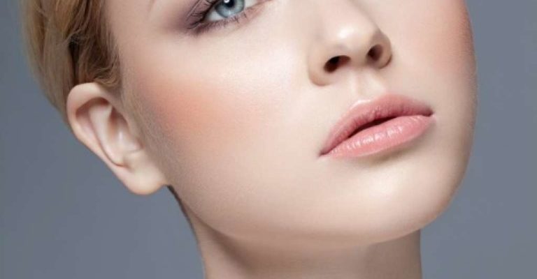 Что значит нюдовый макияж и почему он так актуален