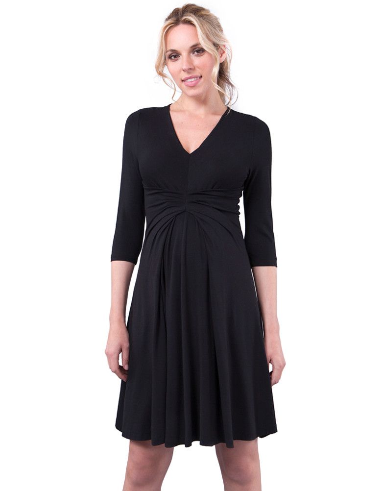 Чёрное платье для беременных.