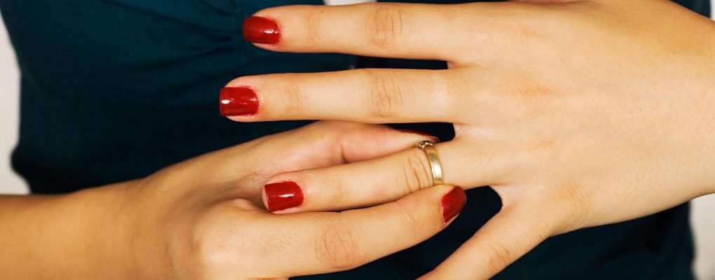 Можно ли носить обручальное кольцо после развода