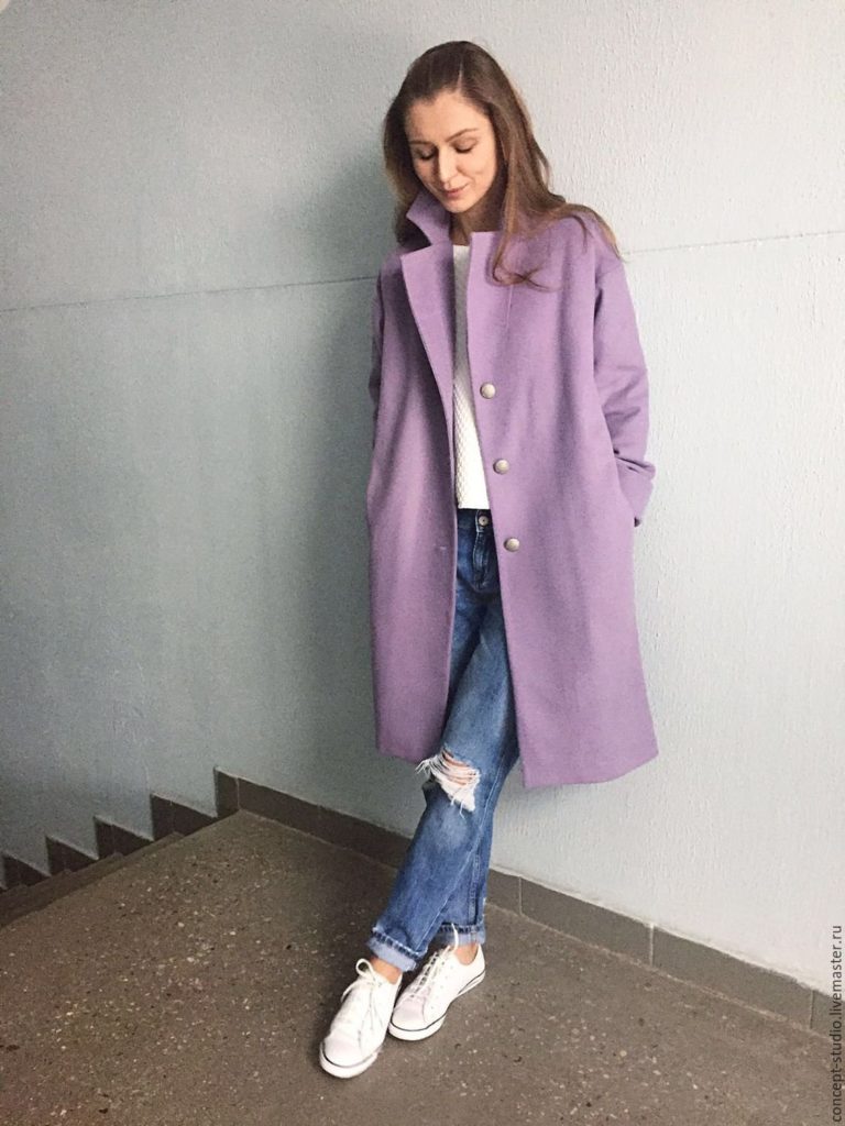 Фиолетовое пальто женское с чем носить