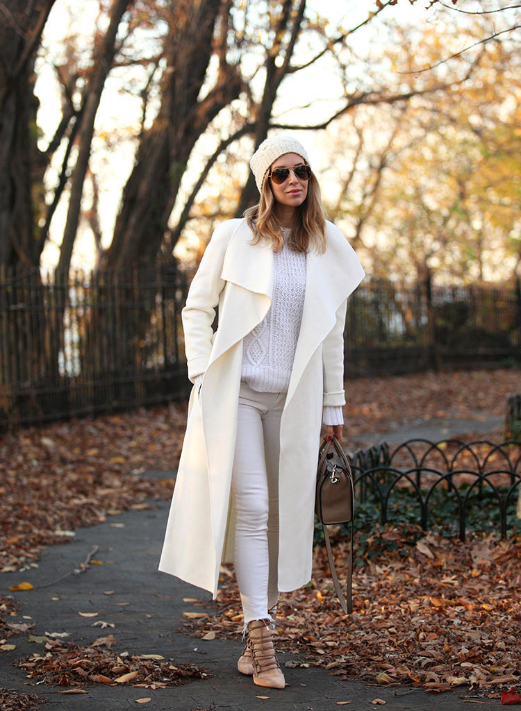 С чем носить белое пальто в зависимости от его длины