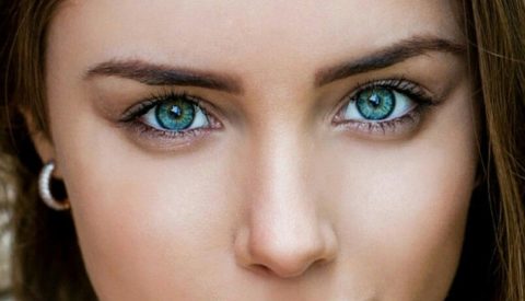 макияж для голубых глаз и русых волос