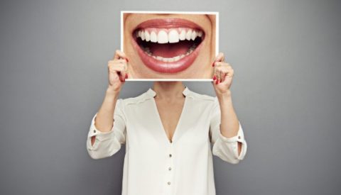 ТОП-13  лучших полосок для отбеливания зубов: рейтинг, отзывы