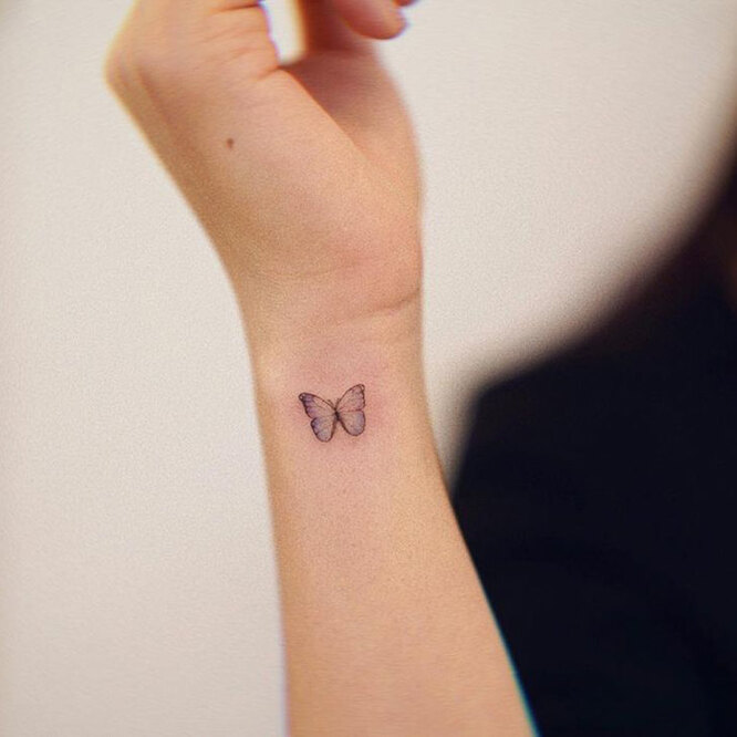 Татуировки на запястье для девушек